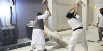 L'Isis cancella l'arte, a pezzi le statue antiche